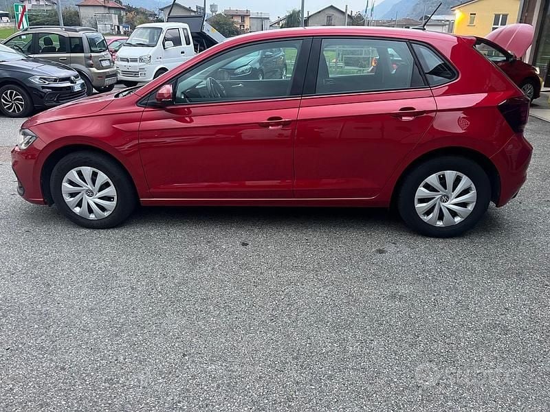 Usata VW Polo Life 95 CV (69 kW) 2022 Rosso Berlina
