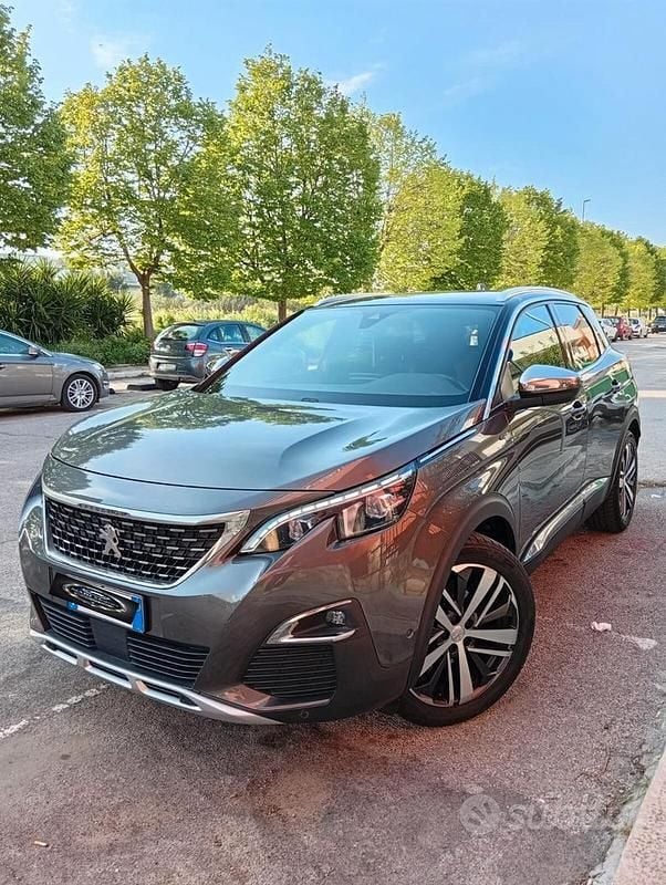 Usata Peugeot 3008 GT 177 CV (130 kW) 2017 Grigio SUV