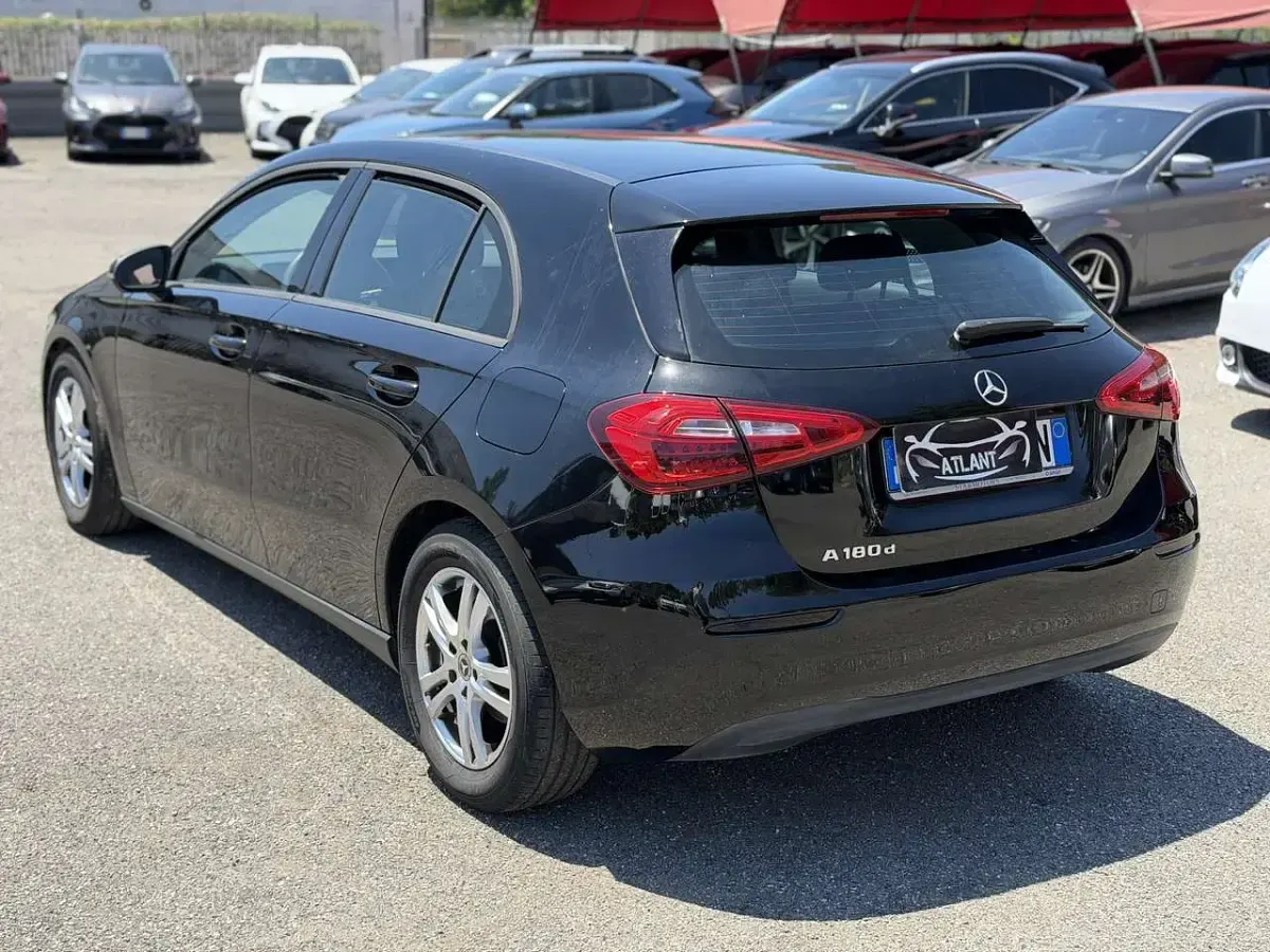 Usata Mercedes A180 Executive 122 CV (89 kW) 2021 Other Berlina