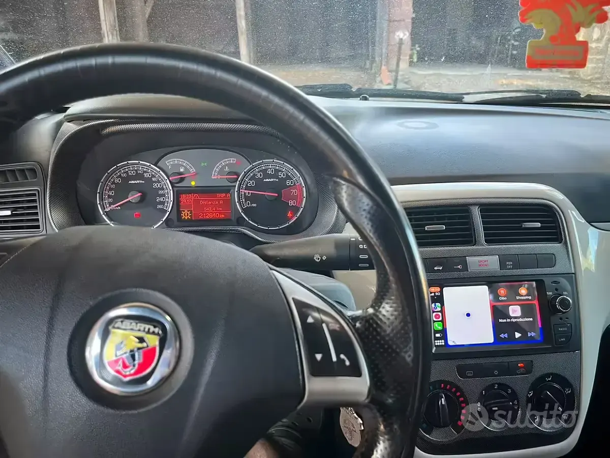 Usata Abarth Punto 155 CV (114 kW) 2009 Utilitaria