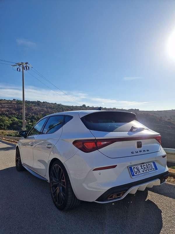Usata Cupra Leon VZ2 150 CV (110 kW) 2023 Berlina
