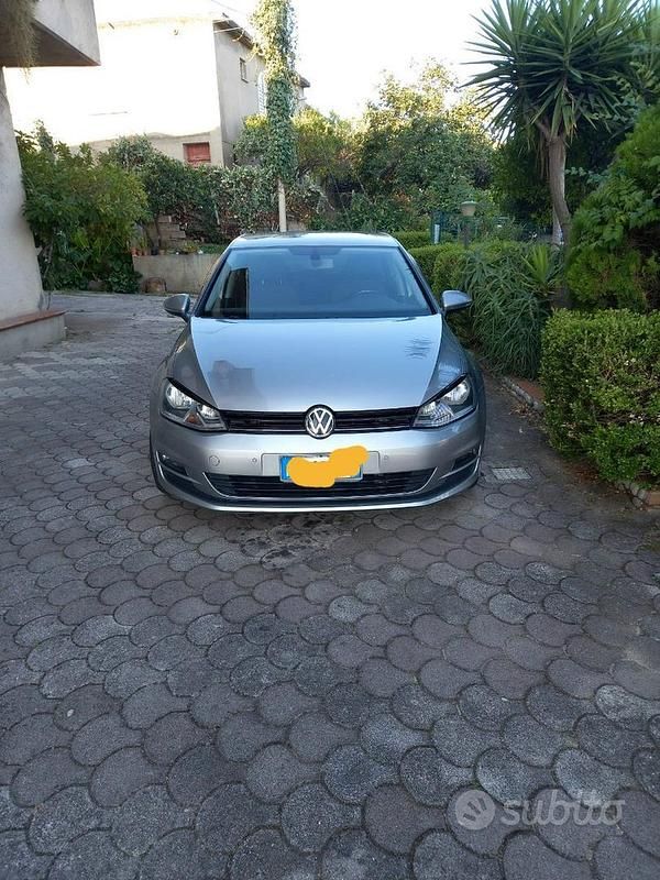 Usata VW Golf VII 110 CV (80 kW) 2016 Grigio Utilitaria