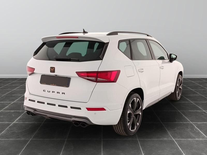 Usata Cupra Ateca 300 CV (220 kW) 2023 Bianco SUV
