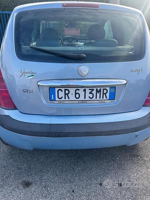 Usata Lancia Ypsilon 95 CV (69 kW) 2003 Utilitaria