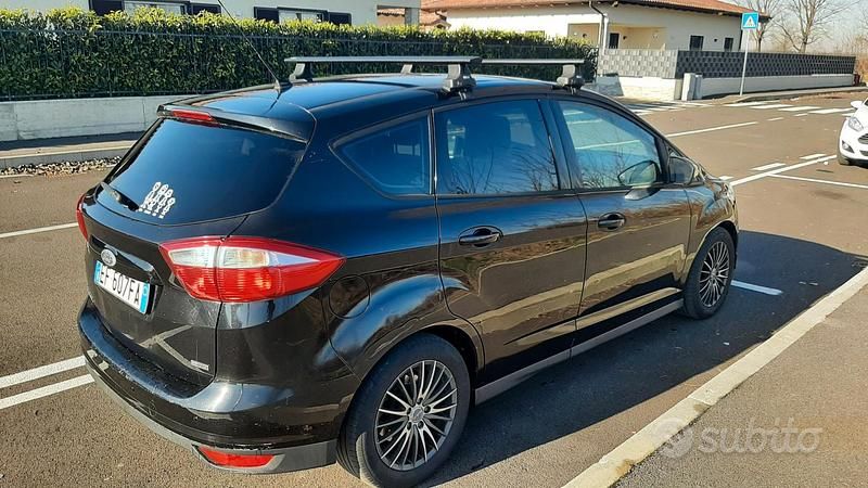 Usata Ford C-MAX 115 CV (84 kW) 2011 Nero Monovolume