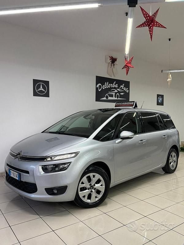 Usata Citroën Grand C4 Picasso Exclusive 120 CV (88 kW) 2015 Grigio Monovolume