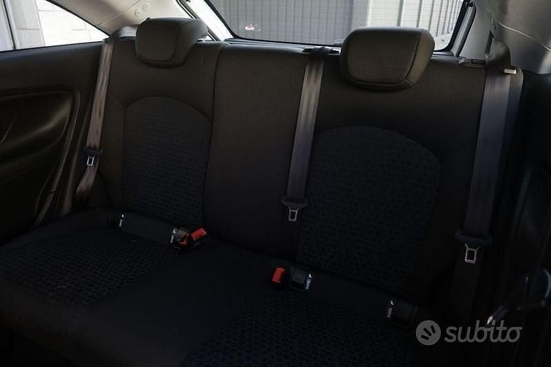 Gebraucht Opel Corsa 90 PS (66 kW) 2016 Weiß Kleinwagen