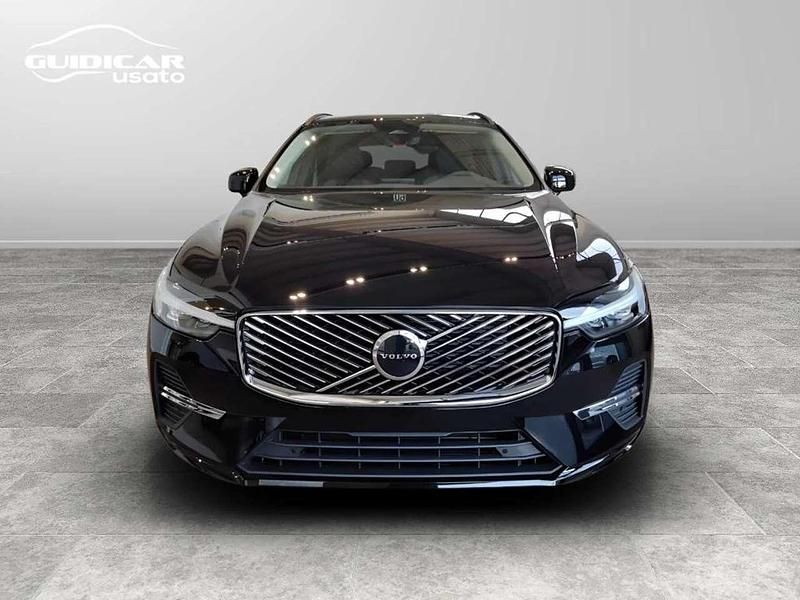 Nuova Volvo XC60 Core 250 CV (183 kW) 2026 Onyx black SUV