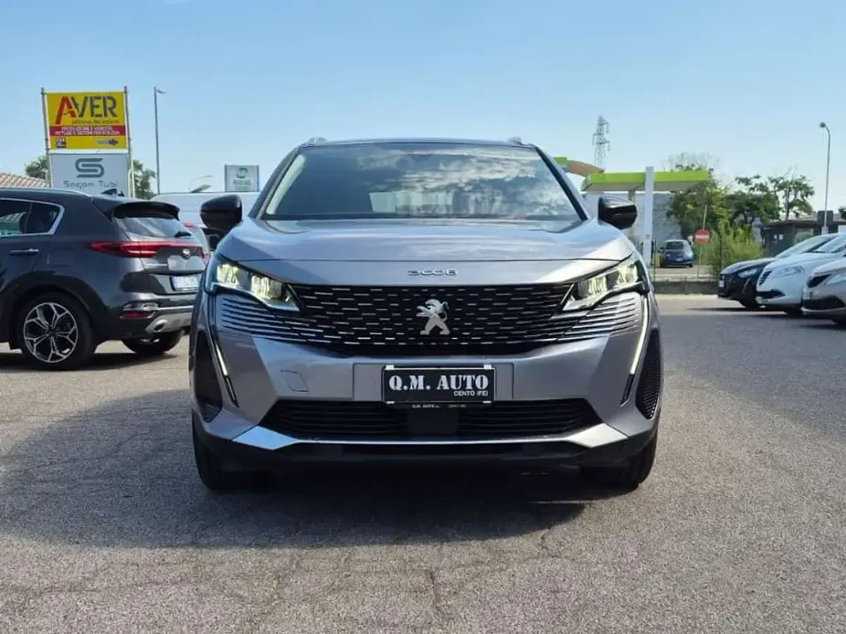 Usata Peugeot 3008 Allure 131 CV (96 kW) 2021 Grigio artense SUV