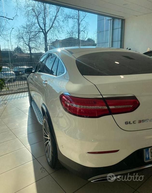 Usata Mercedes GLC350 Premium 258 CV (189 kW) 2018 Bianco Coupé