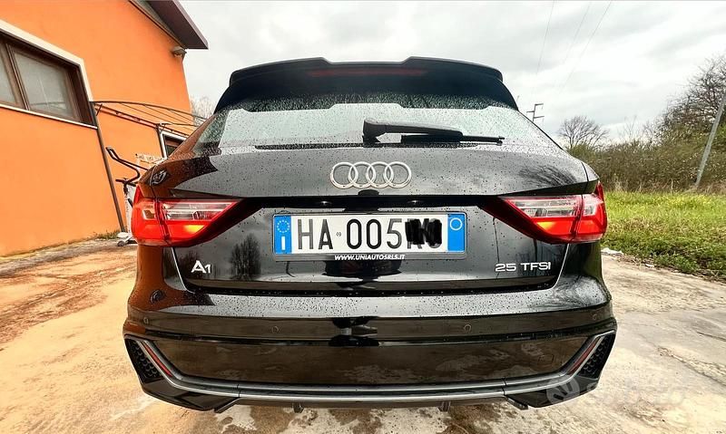 Usata Audi A1 S-Line 95 CV (69 kW) 2020 Nero SUV