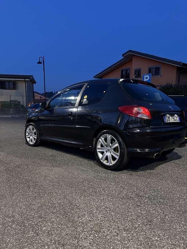 Usata Peugeot 206 109 CV (80 kW) 2007 Nero Berlina