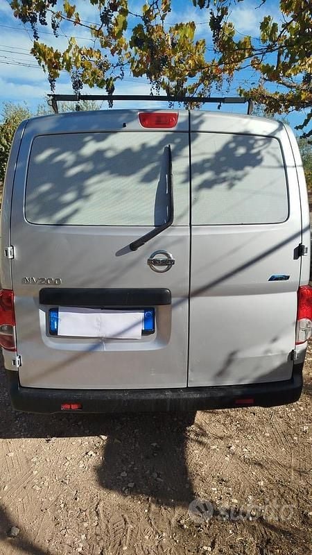 Usata Nissan NV200 110 CV (80 kW) 2011 Grigio Monovolume