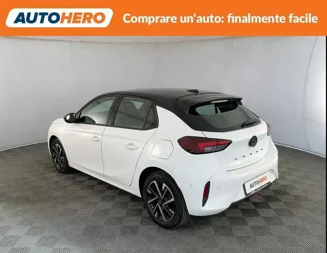 Usata Opel Corsa 101 CV (74 kW) 2024 Bianco Utilitaria