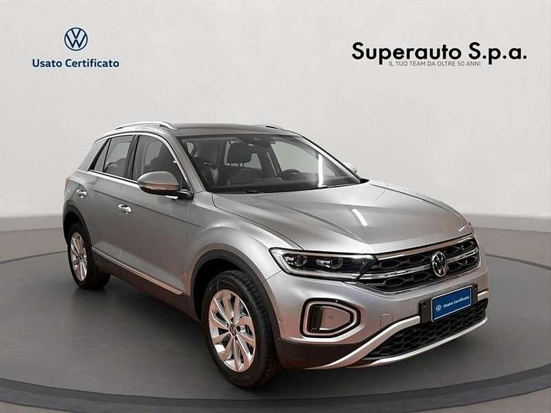 Usata VW T-Roc Style 150 CV (110 kW) 2024 Grigio SUV