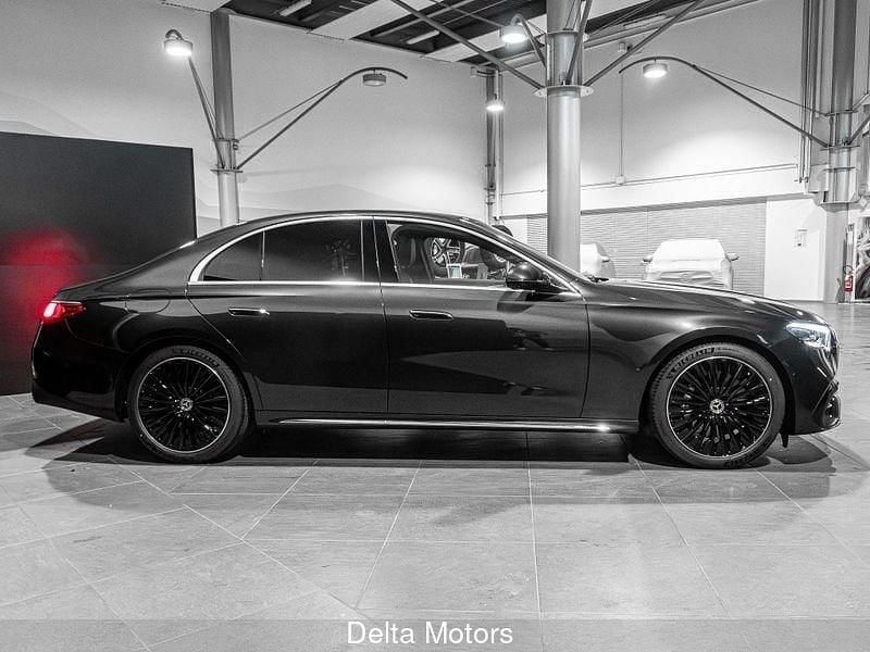 Nuova Mercedes E300 197 CV (144 kW) 2026 Berlina
