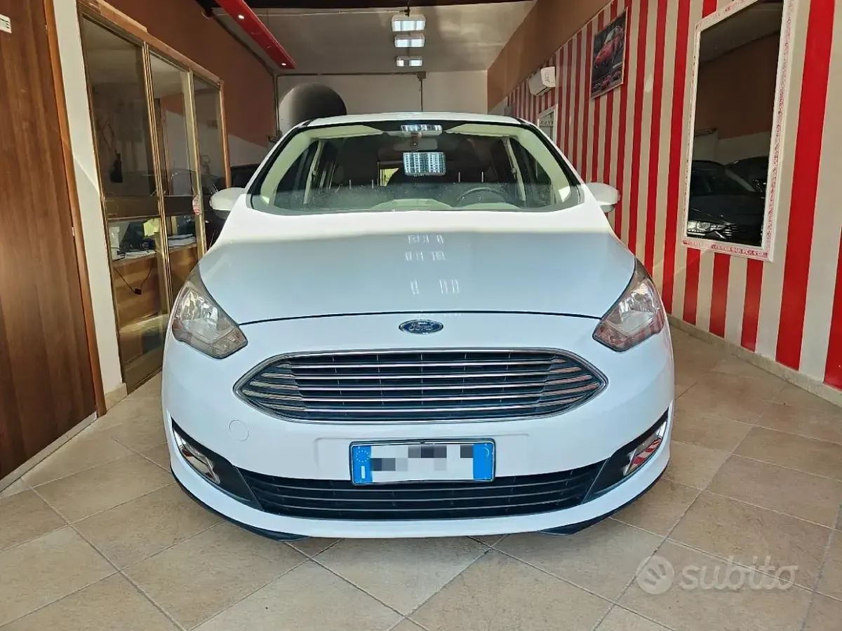 Usata Ford C-MAX Titanium 120 CV (88 kW) 2018 Bianco Monovolume