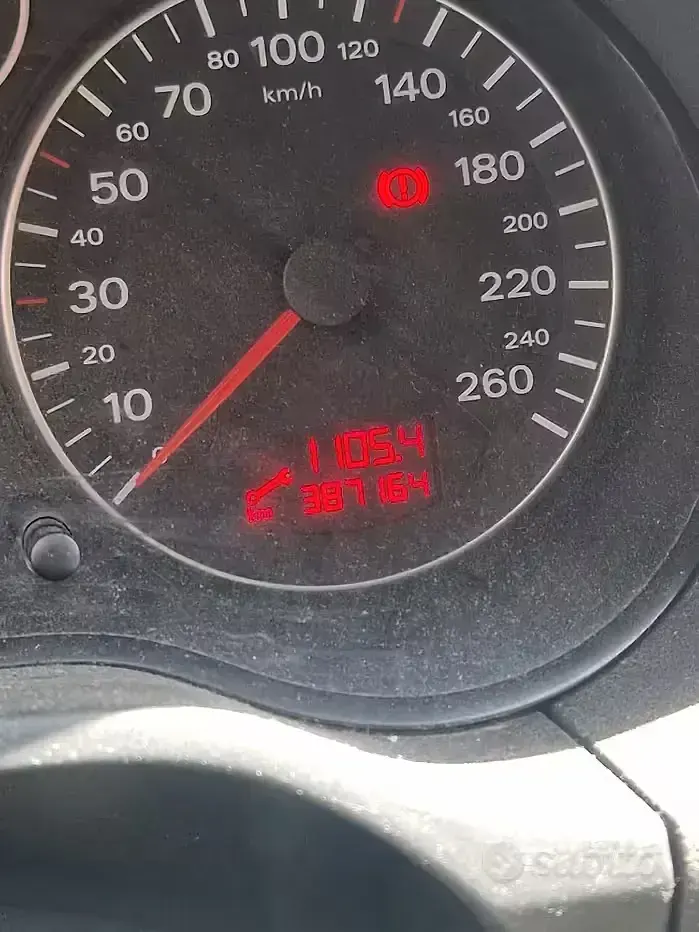Usata Audi A3 105 CV (77 kW) 2005 Grigio Utilitaria