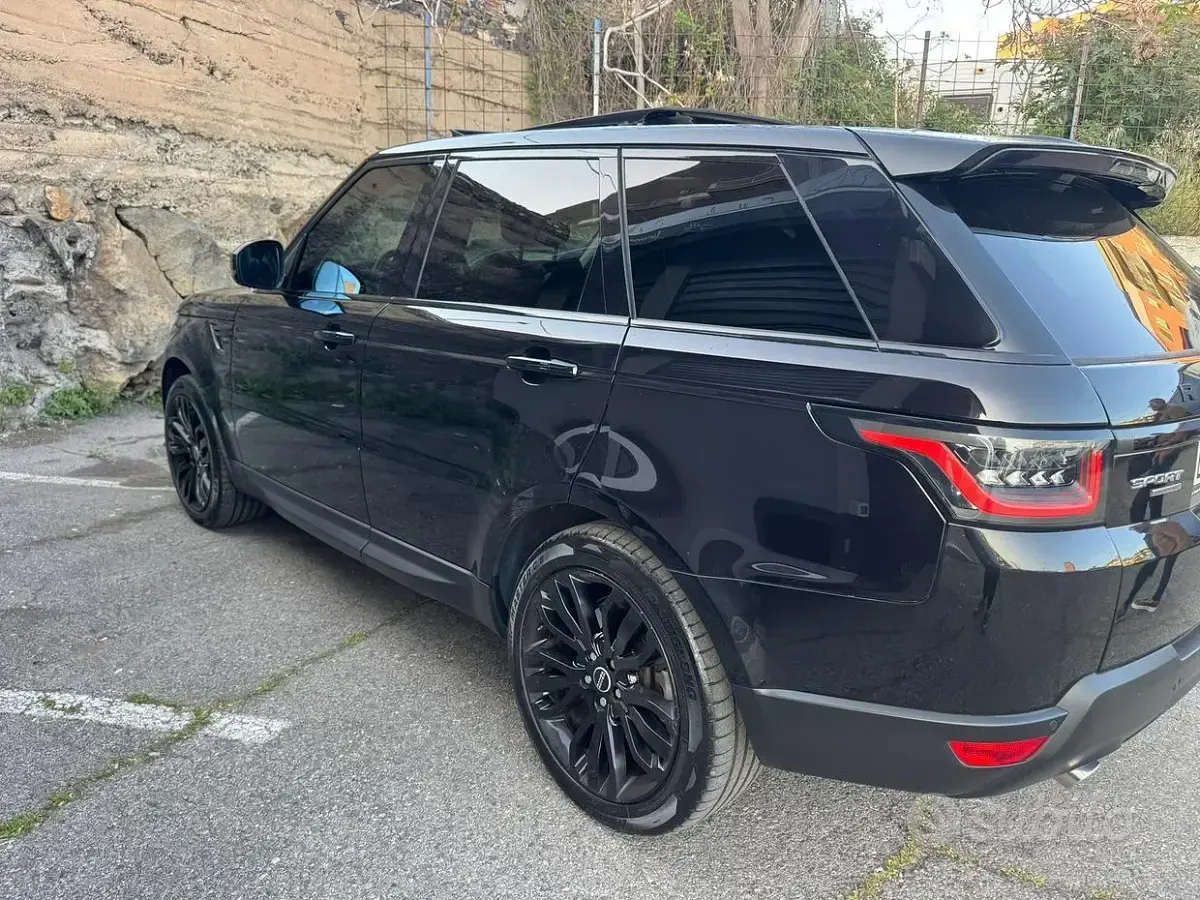 Usata Land Rover Range Rover Sport 249 CV (183 kW) 2014 Nero SUV