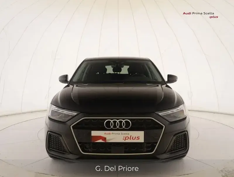 Usata Audi A1 Sportback 116 CV (85 kW) 2025 Nero Utilitaria