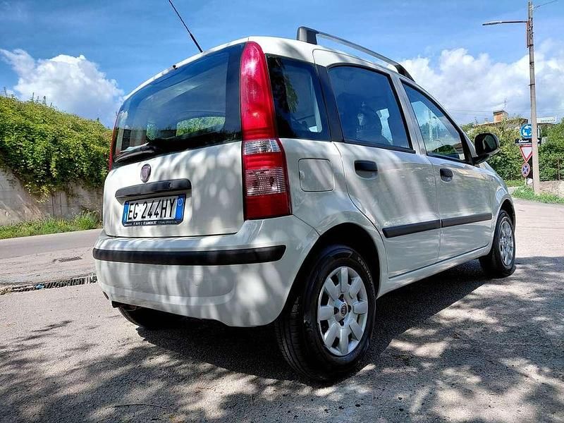 Usata Fiat Panda Dynamic 75 CV (55 kW) 2011 Bianco Utilitaria