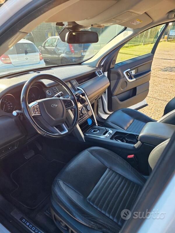 Usata Land Rover Discovery Sport HSE Luxury 190 CV (139 kW) 2015 Bianco SUV
