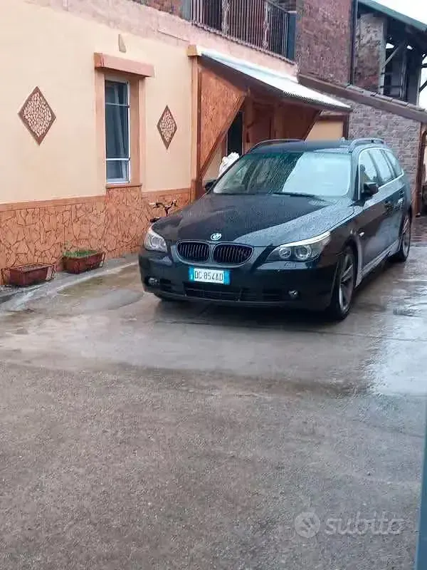 Usata BMW 530 235 CV (172 kW) 2007 Nero Berlina