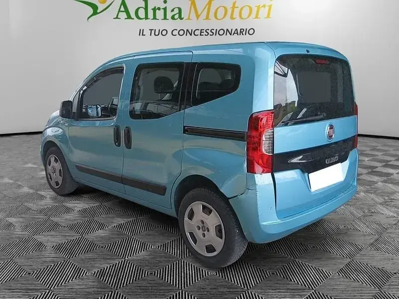 Usata Fiat Qubo Easy 80 CV (58 kW) 2017 Verde Monovolume