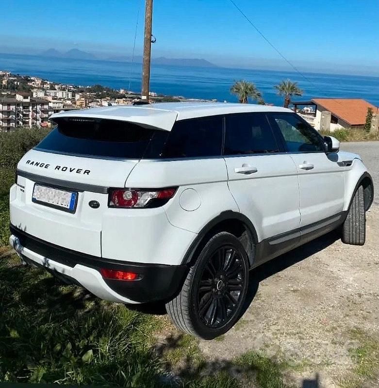 Usata Land Rover Range Rover evoque 150 CV (110 kW) 2012 Bianco SUV