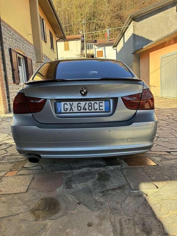 Usata BMW 320 170 CV (125 kW) 2011 Berlina