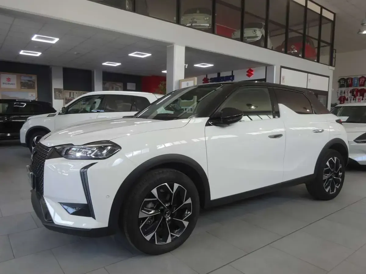 Usata DS Automobiles DS3 131 CV (96 kW) 2024 Bianco SUV