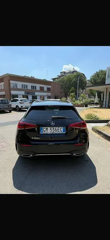 Usata Mercedes A180 Premium 116 CV (85 kW) 2022 Berlina