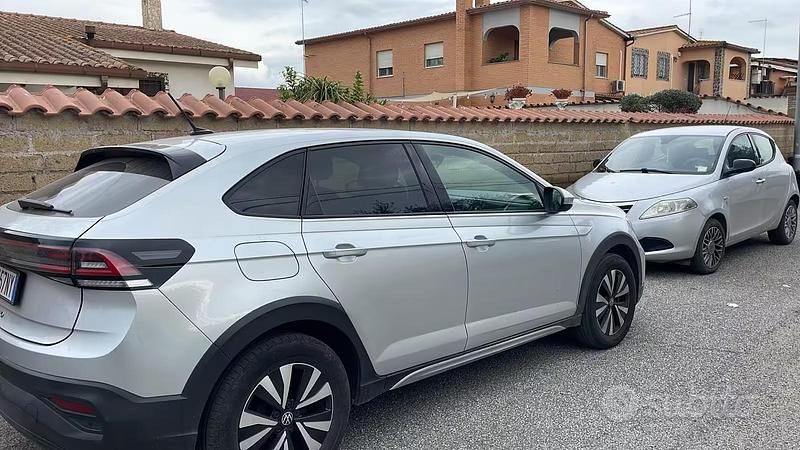 Usata VW Taigo 95 CV (69 kW) 2023 Grigio SUV