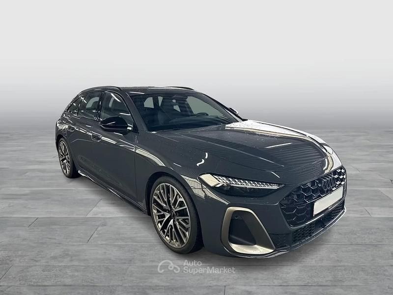 Usata Audi A5 S-Line 204 CV (150 kW) 2025 Grigio magnetico Station wagon