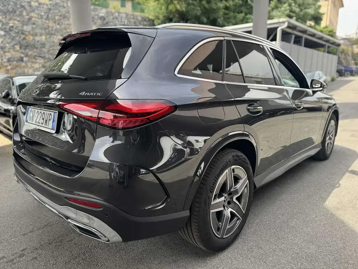 Usata Mercedes GLC220 AMG Line Premium Plus 197 CV (144 kW) 2024 Grigio SUV