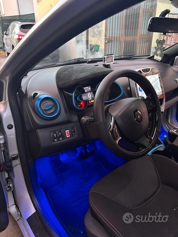 Usata Renault Clio GrandTour 90 CV (66 kW) 2016 Grigio Station wagon