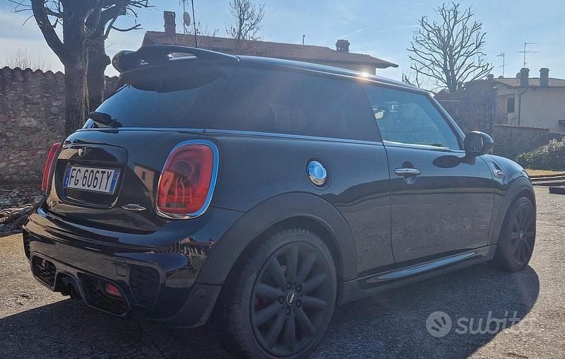 Usata Mini John Cooper Works 231 CV (169 kW) 2017 Verde Utilitaria