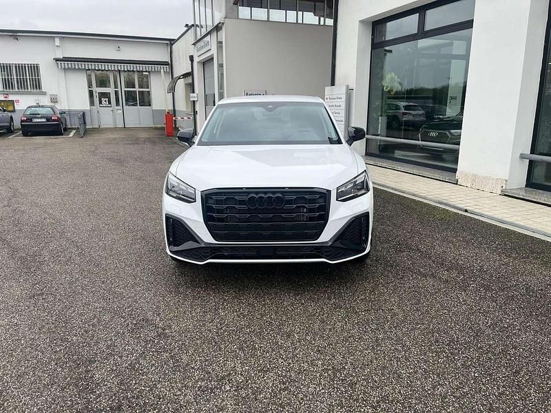 Nuova Audi Q2 Ambiente 150 CV (110 kW) 2026 Bianco arkona SUV
