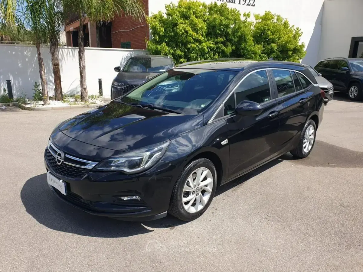 Occasion Opel Astra Business 95 ch (69 kW) 2018 Noir Break