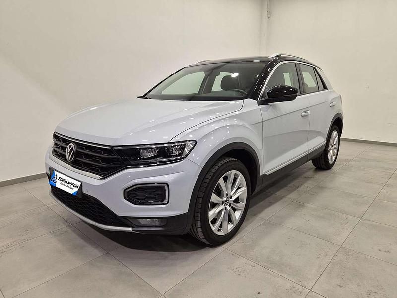 Bianco Usata 2021 VW T-Roc Style SUV | 21.500 € (Buon prezzo) - Immagine 1/4