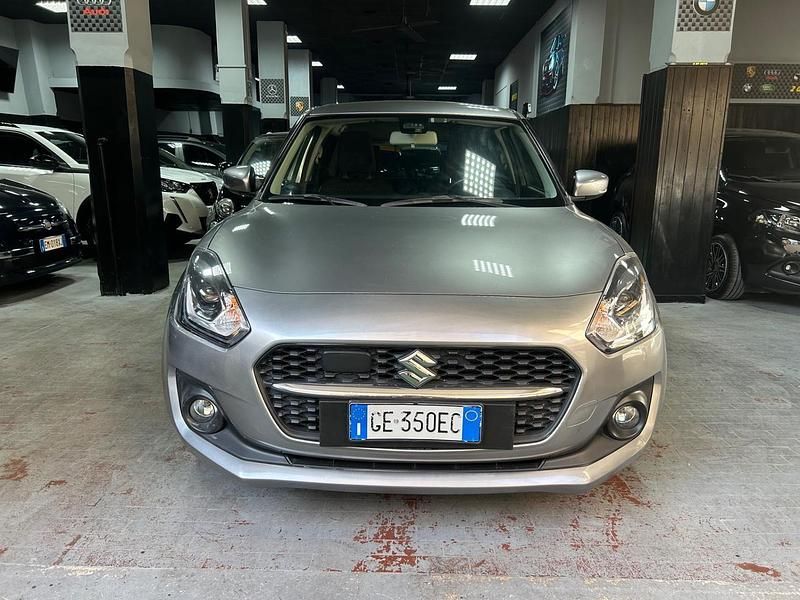 Usata Suzuki Swift 83 CV (61 kW) 2021 Grigio Berlina