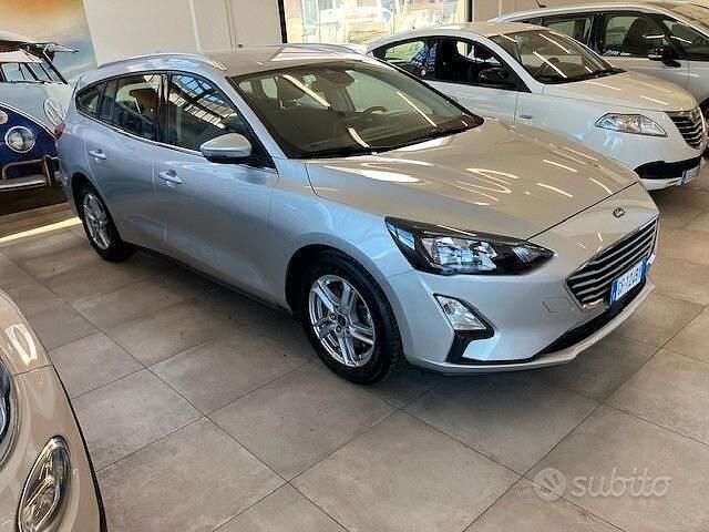 Usata Ford Focus Business Edition 95 CV (69 kW) 2021 Grigio Station wagon