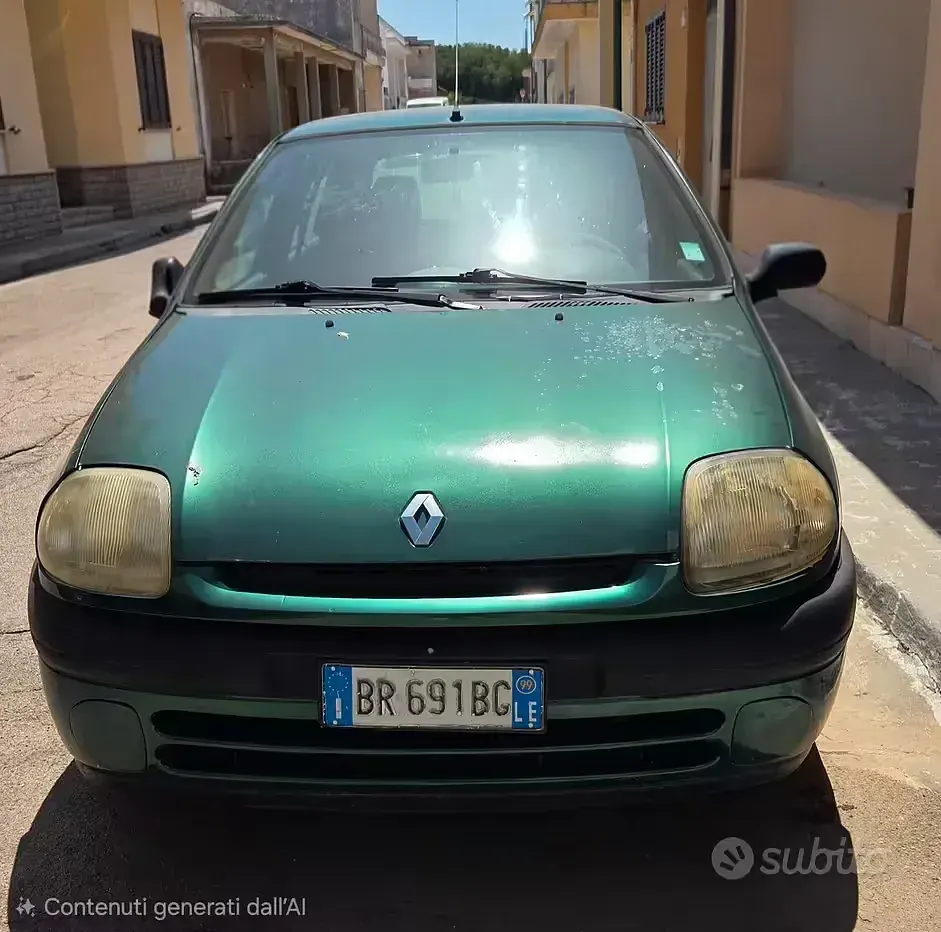 Usata Renault Clio 58 CV (42 kW) 1999 Berlina