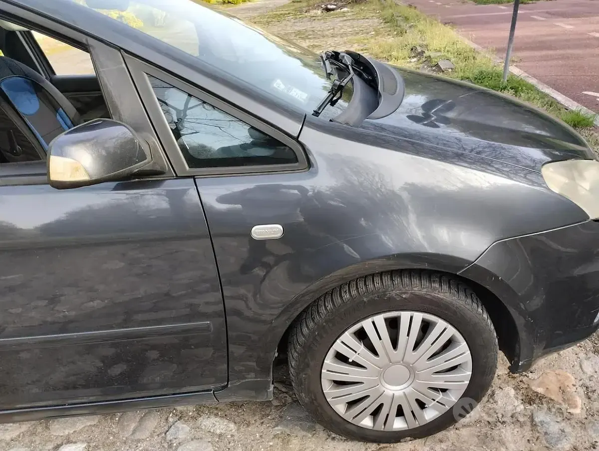 Usata Ford C-MAX 116 CV (85 kW) 2007 Grigio Monovolume