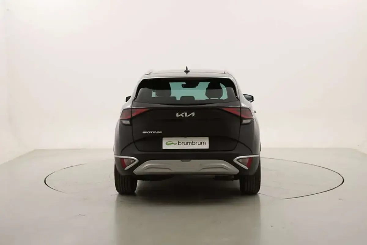 Usata Kia Sportage Style 136 CV (100 kW) 2022 Nero SUV
