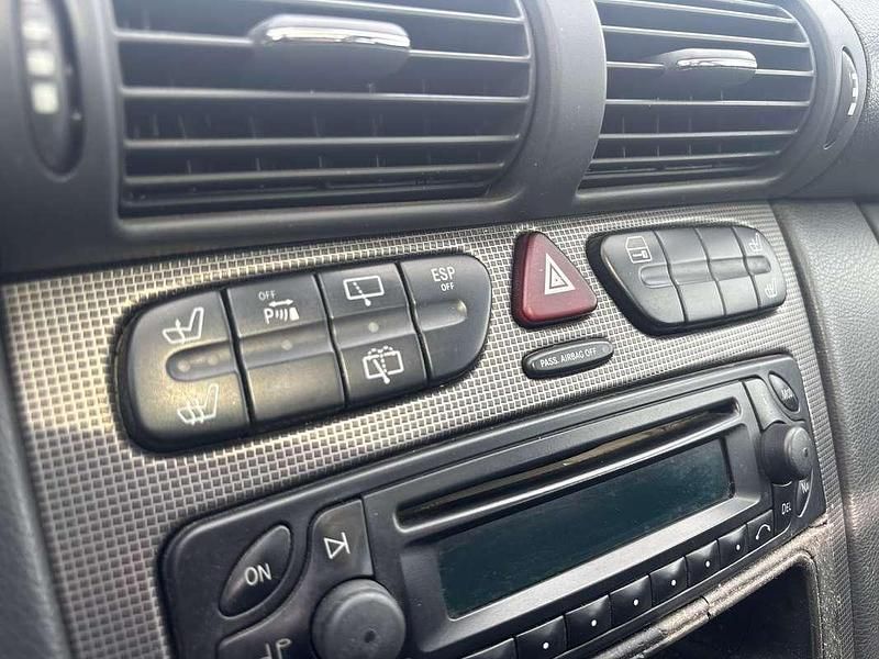 Usata Mercedes C220 Avantgarde 143 CV (105 kW) 2005 Station wagon