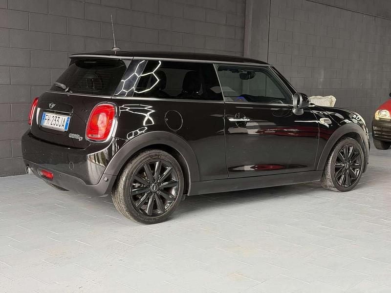Usata Mini Cooper D Hype 116 CV (85 kW) 2017 Other Utilitaria