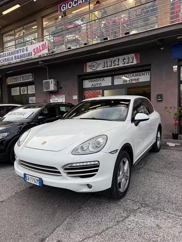 Usata Porsche Cayenne 245 CV (180 kW) 2014 Bianco SUV