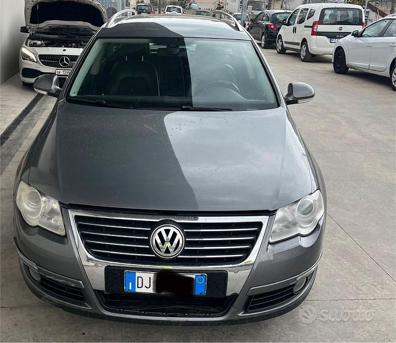 Usata VW Passat 116 CV (85 kW) 2007 Grigio Station wagon