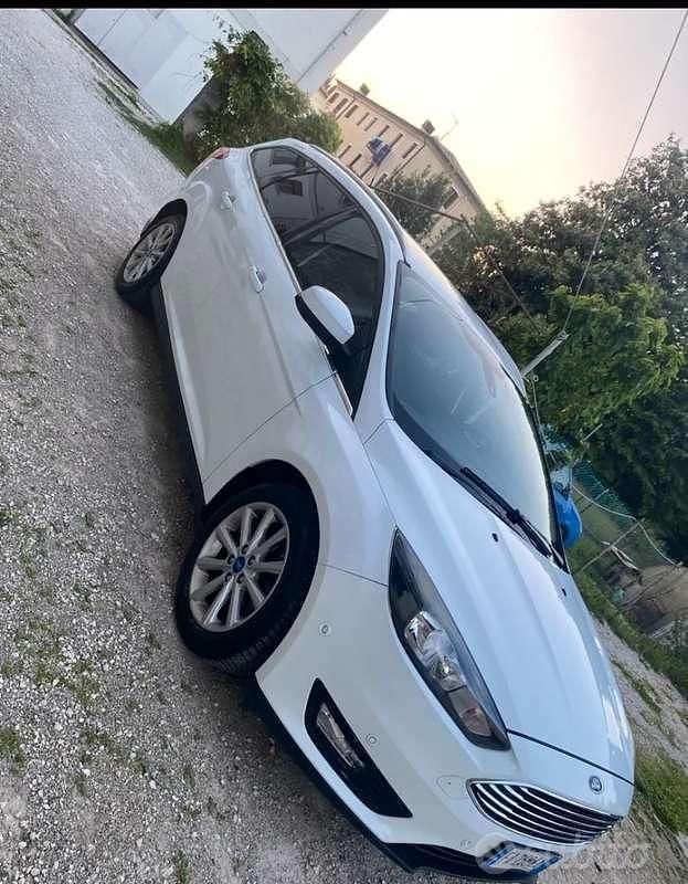 Usata Ford Focus Titanium 116 CV (85 kW) 2015 Station wagon